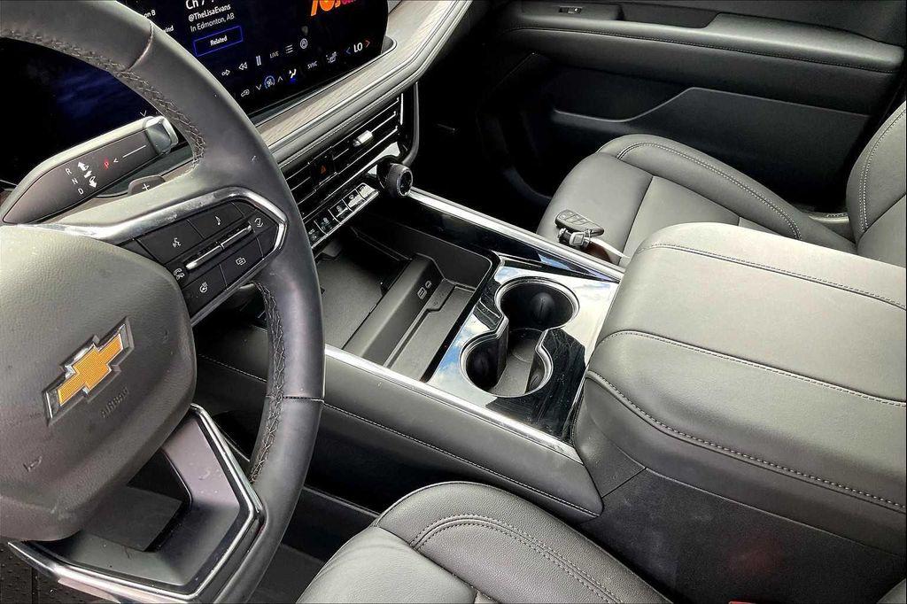 used 2025 Chevrolet Tahoe car, priced at $61,950