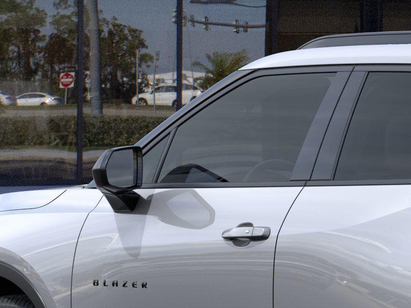 new 2025 Chevrolet Blazer car, priced at $34,090