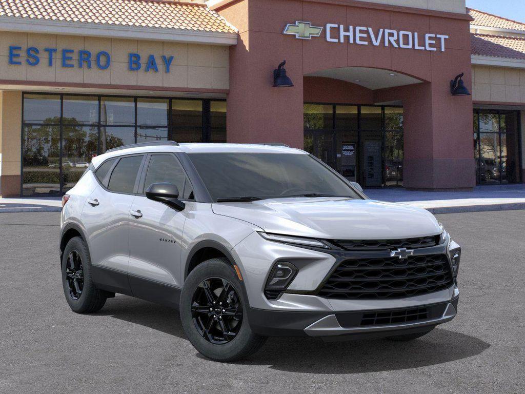 new 2025 Chevrolet Blazer car, priced at $34,090
