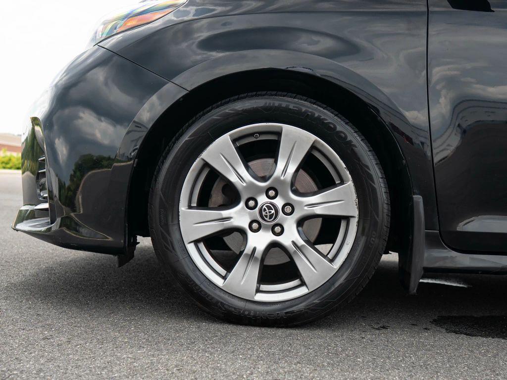 used 2018 Toyota Sienna car, priced at $19,995