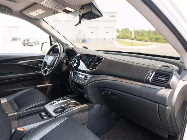 used 2022 Honda Pilot car, priced at $23,995