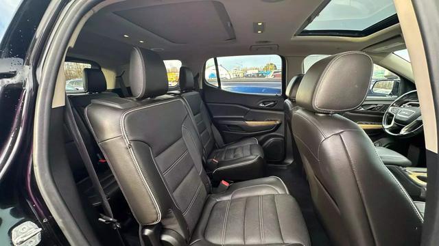 used 2019 GMC Acadia car, priced at $28,495