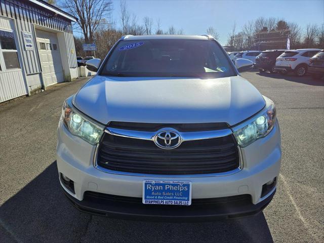 used 2015 Toyota Highlander car, priced at $18,355