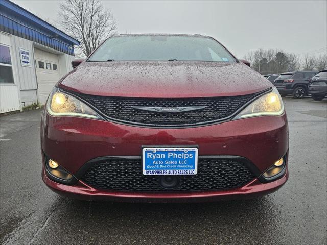 used 2020 Chrysler Pacifica car, priced at $22,255