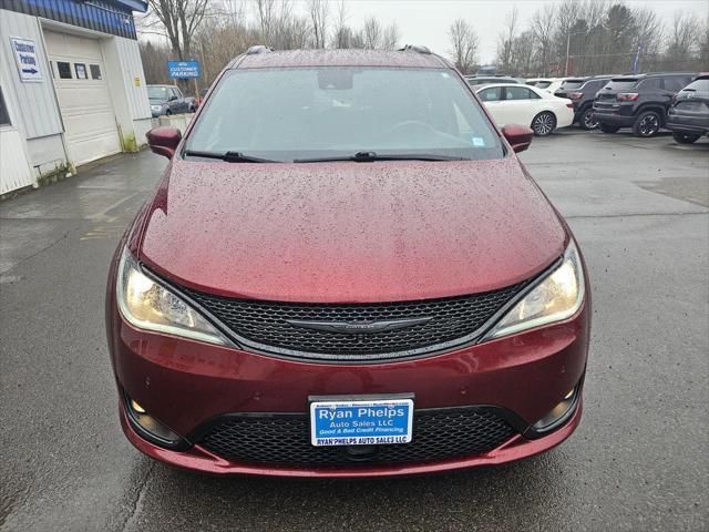 used 2020 Chrysler Pacifica car, priced at $22,255