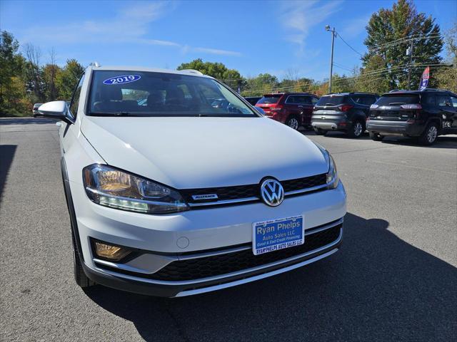 used 2019 Volkswagen Golf Alltrack car, priced at $22,995