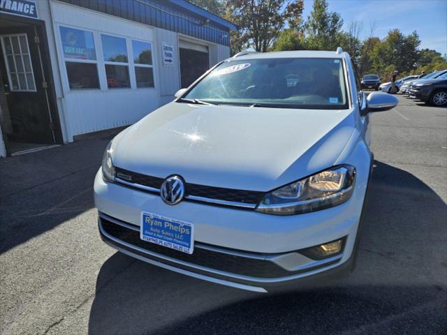 used 2019 Volkswagen Golf Alltrack car, priced at $22,995