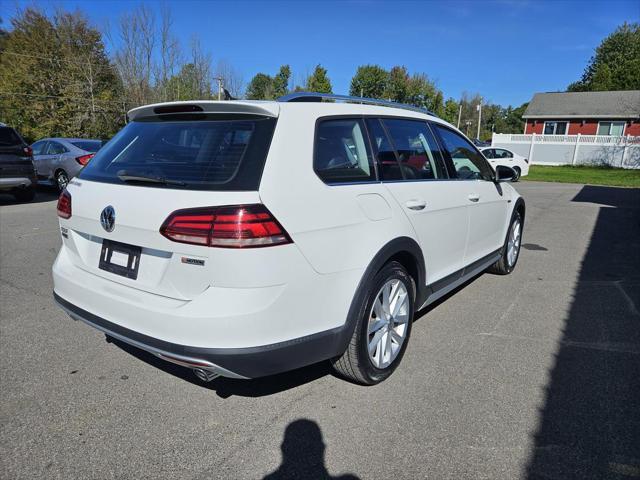 used 2019 Volkswagen Golf Alltrack car, priced at $22,995