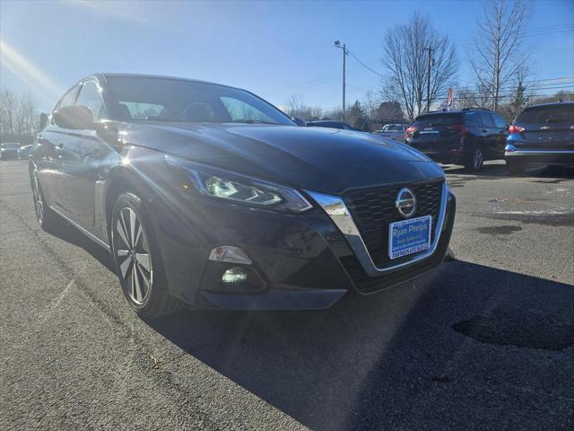 used 2019 Nissan Altima car, priced at $19,975