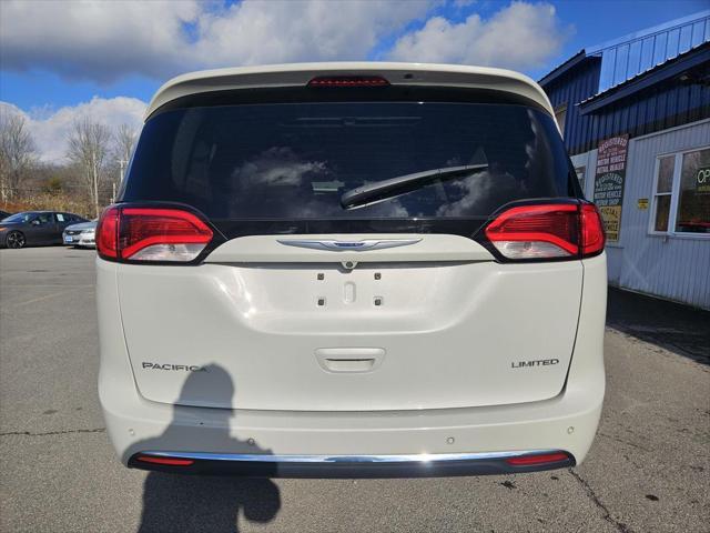 used 2019 Chrysler Pacifica car, priced at $19,655