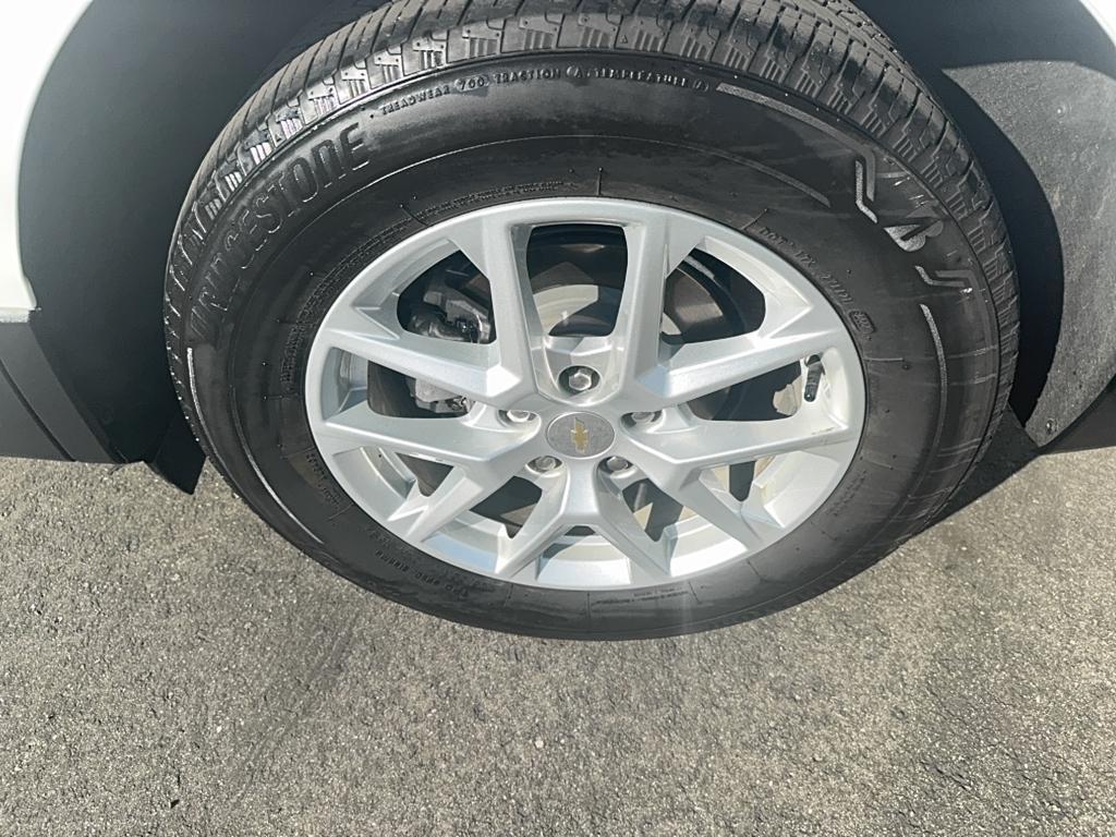used 2023 Chevrolet Equinox car, priced at $22,990