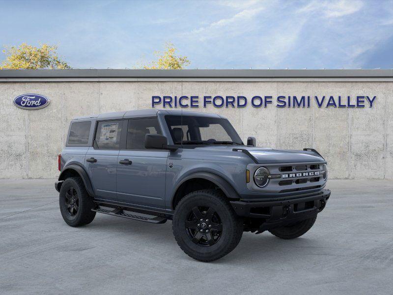new 2025 Ford Bronco car, priced at $53,370