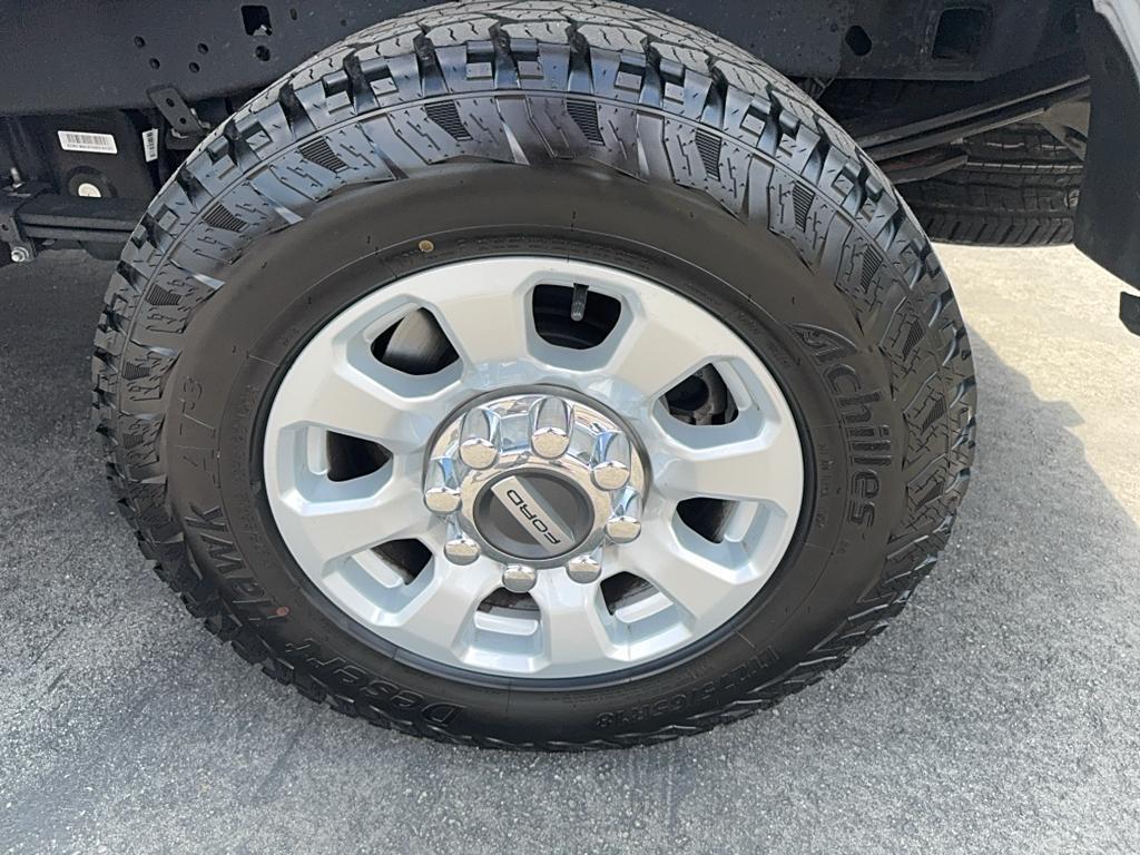 used 2024 Ford F-250 car, priced at $55,990