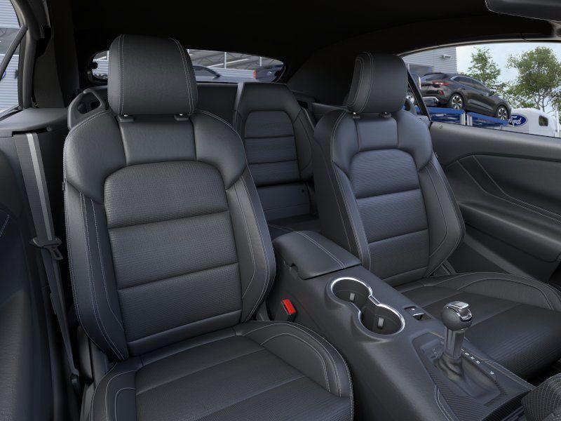 new 2025 Ford Mustang car