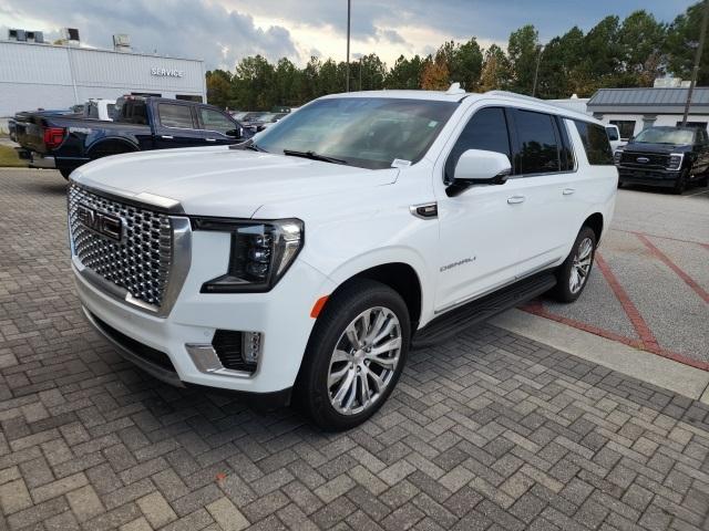 used 2022 GMC Yukon XL car, priced at $48,741