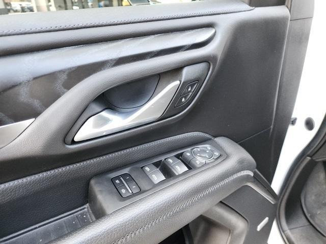 used 2022 GMC Yukon XL car, priced at $48,741