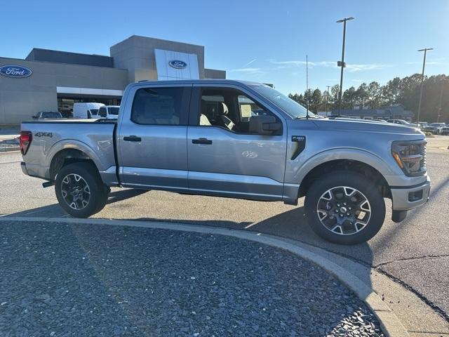 new 2024 Ford F-150 car, priced at $45,030