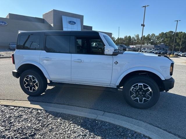 new 2024 Ford Bronco car, priced at $50,055