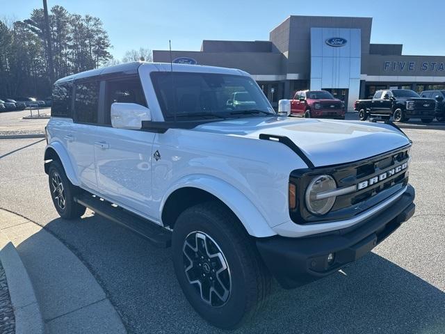 new 2024 Ford Bronco car, priced at $50,055