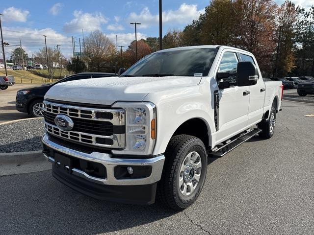 new 2024 Ford F-250 car, priced at $52,600