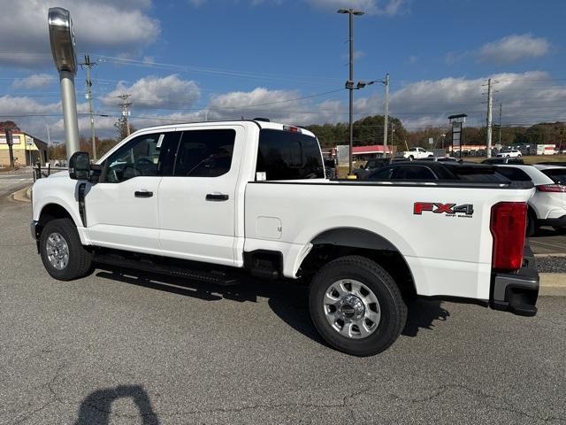 new 2024 Ford F-250 car, priced at $52,600