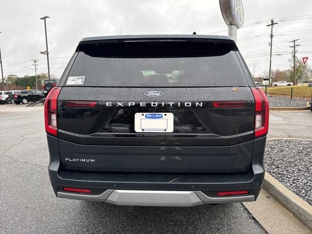 new 2025 Ford Expedition car, priced at $87,565