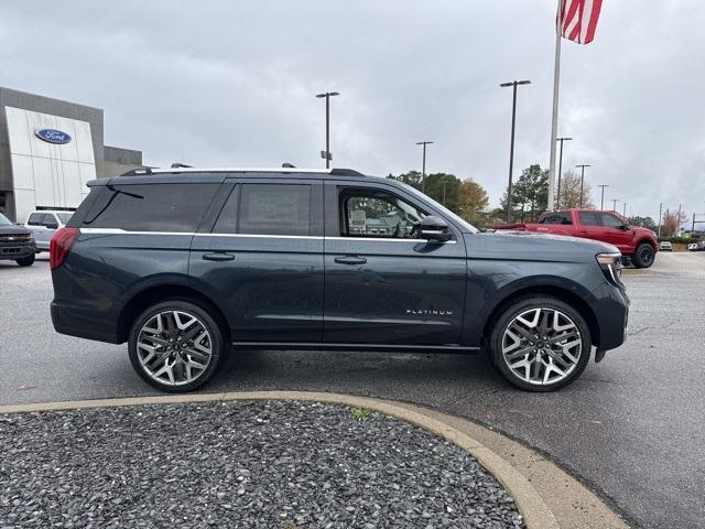 new 2025 Ford Expedition car, priced at $87,565