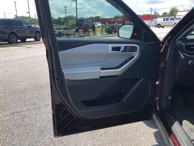 used 2022 Ford Explorer car, priced at $32,000