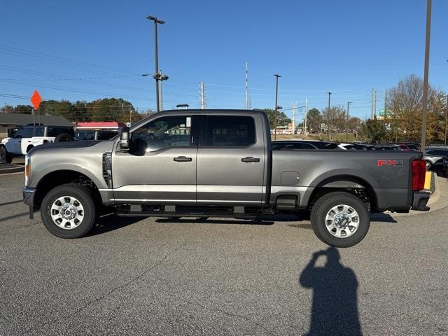 new 2024 Ford F-250 car, priced at $52,600