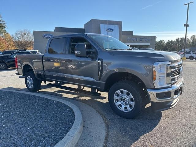 new 2024 Ford F-250 car, priced at $52,600