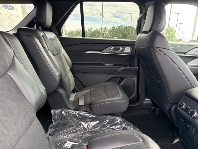 new 2025 Ford Explorer car, priced at $53,330