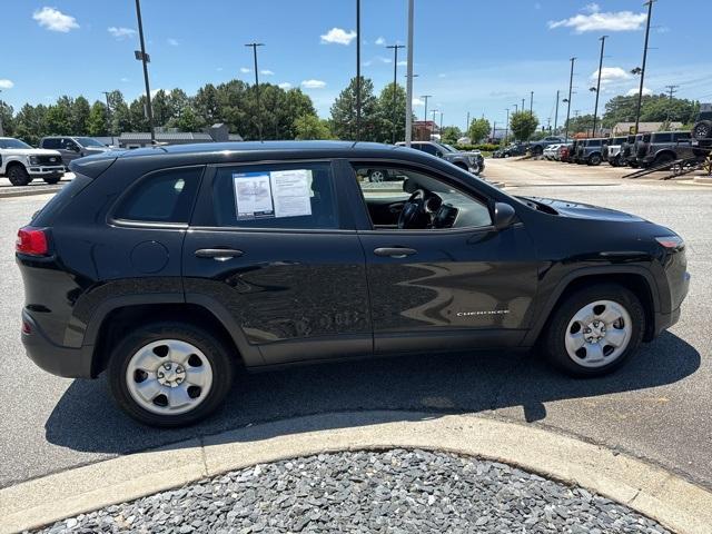 used 2014 Jeep Cherokee car, priced at $8,500