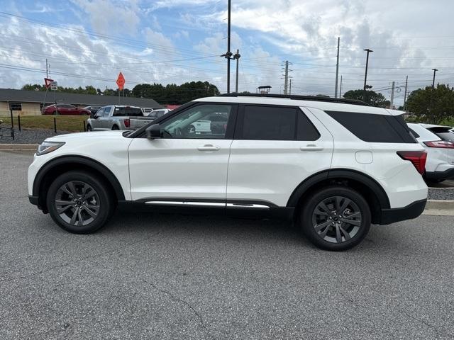 new 2025 Ford Explorer car, priced at $43,985