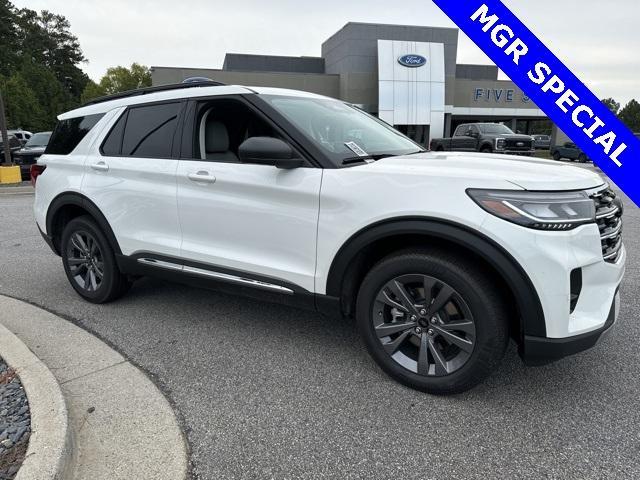 new 2025 Ford Explorer car, priced at $42,985