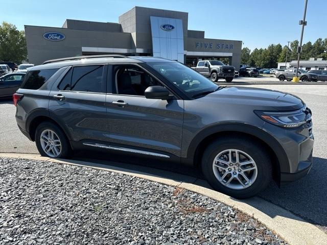 new 2025 Ford Explorer car, priced at $38,710