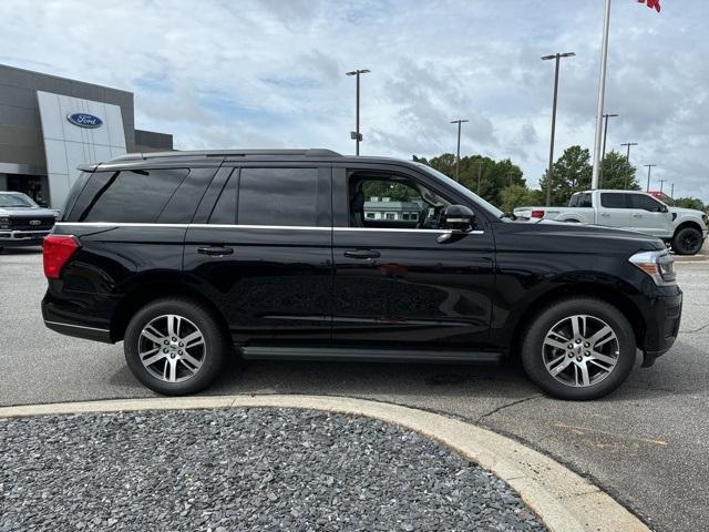 new 2024 Ford Expedition car, priced at $58,760