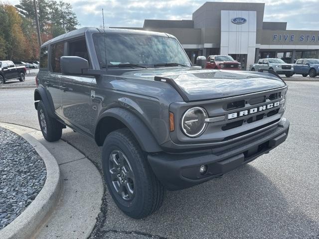 new 2024 Ford Bronco car, priced at $42,700