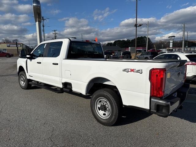 new 2024 Ford F-350 car, priced at $60,165