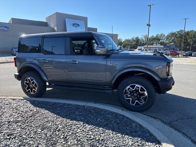 new 2024 Ford Bronco car, priced at $50,055