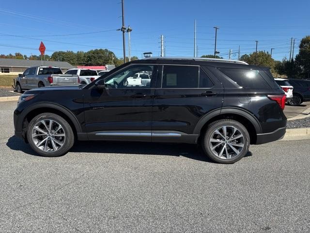 new 2025 Ford Explorer car, priced at $53,365