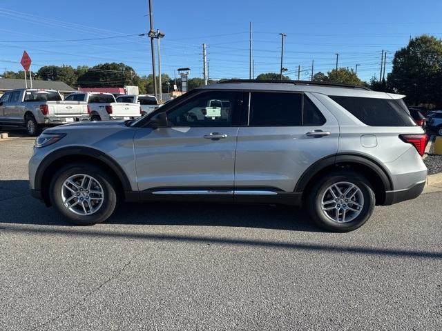 new 2025 Ford Explorer car, priced at $38,710