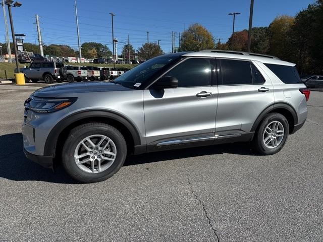 new 2025 Ford Explorer car, priced at $38,810