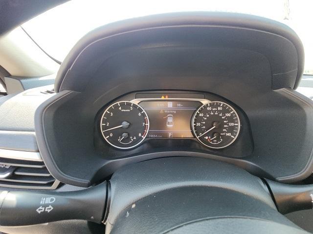 used 2023 Nissan Altima car, priced at $19,755