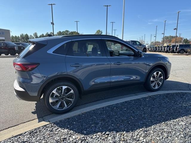 new 2025 Ford Escape car, priced at $38,885