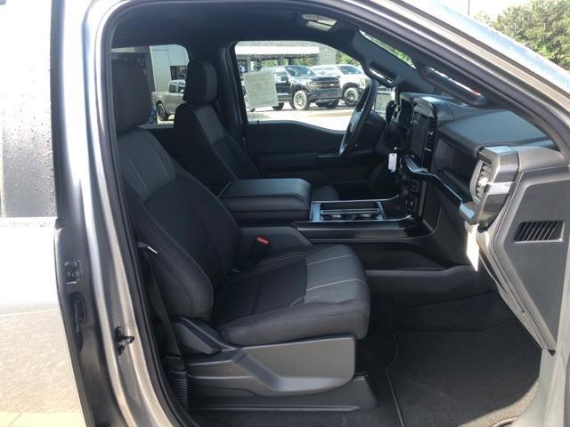 new 2025 Ford F-150 car, priced at $45,882