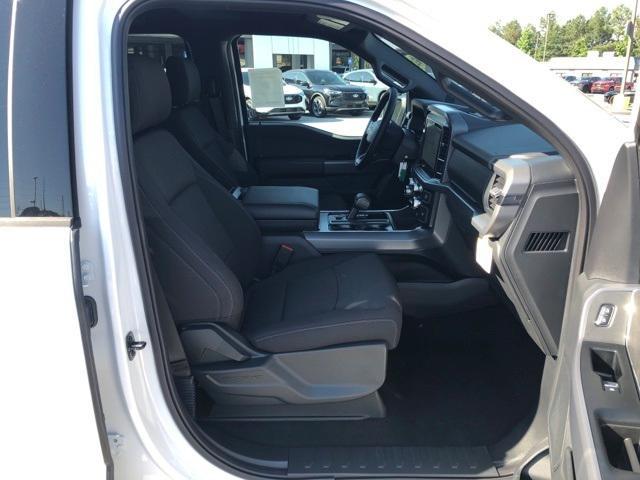 new 2025 Ford F-150 car, priced at $52,513