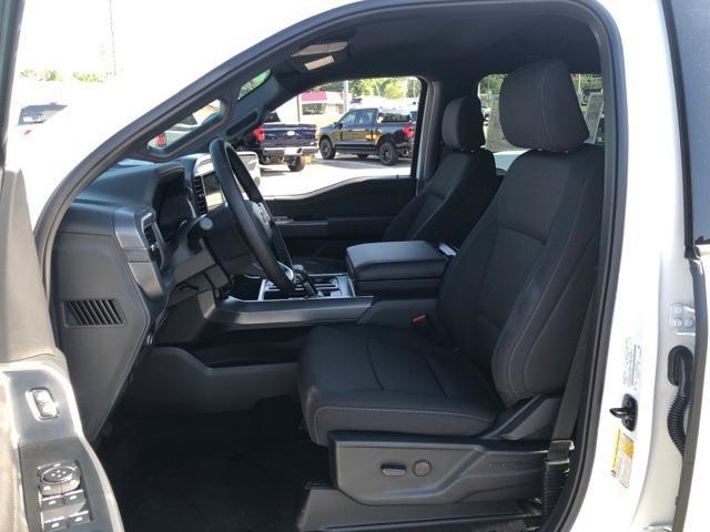 new 2025 Ford F-150 car, priced at $52,513