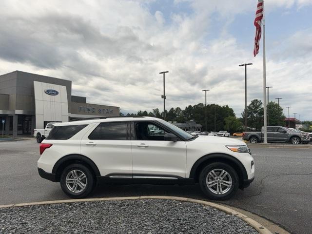 new 2024 Ford Explorer car, priced at $34,938