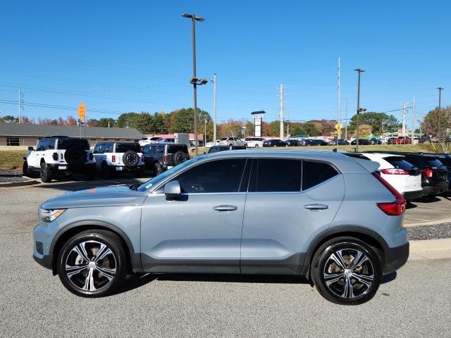 used 2022 Volvo XC40 car, priced at $31,500