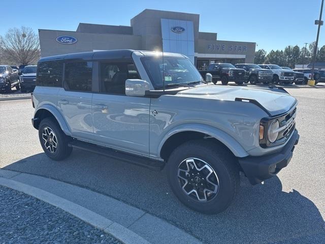 new 2024 Ford Bronco car, priced at $50,350